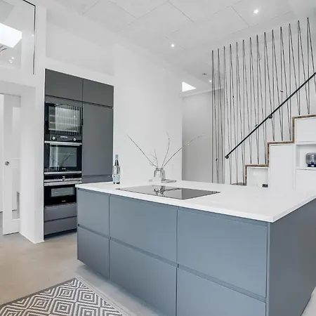 4 Bedroom Gorgeous In V Сasa de vacaciones Esbjerg