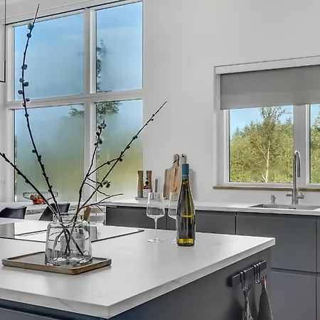 4 Bedroom Gorgeous In V Esbjerg