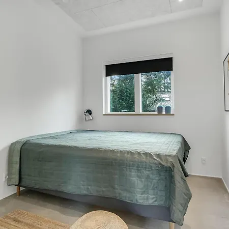 Holiday home 4 Bedroom Gorgeous In V