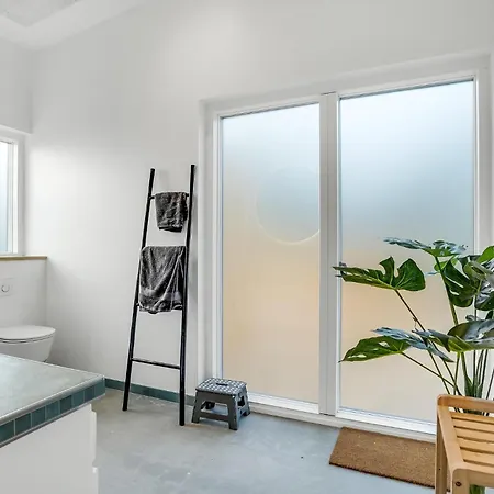 4 Bedroom Gorgeous In V * Esbjerg