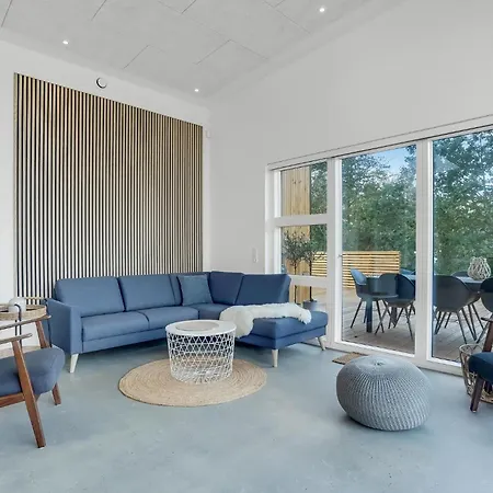 4 Bedroom Gorgeous In V Esbjerg